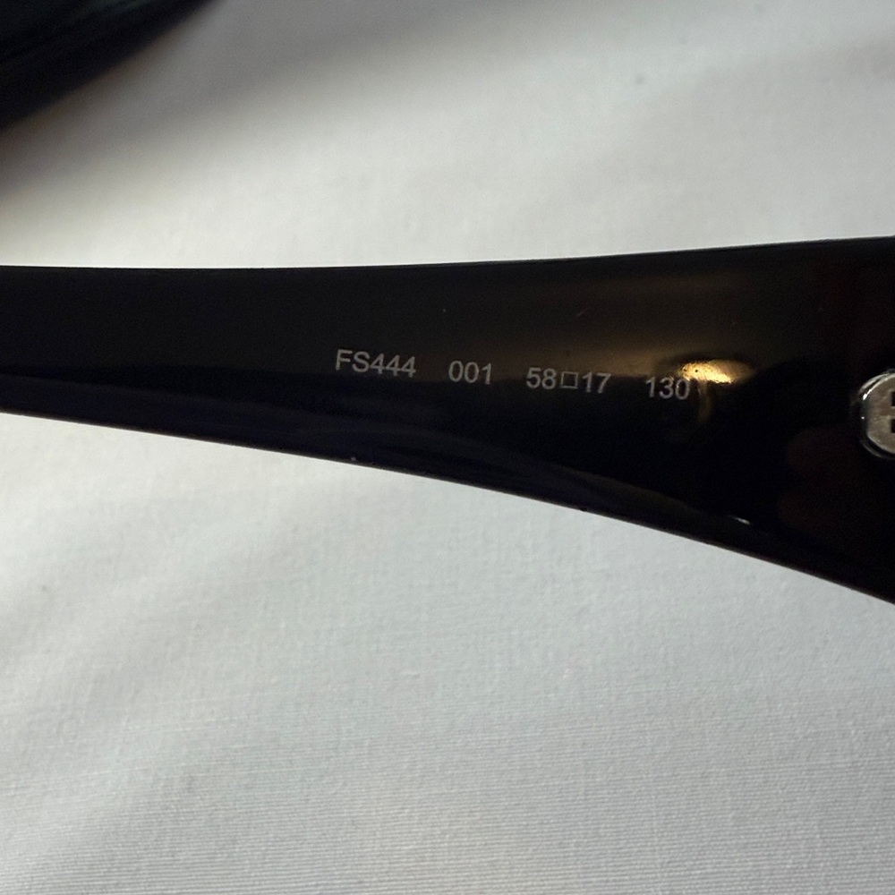 Authentic Fendi Sunglasses/Fendi Case!! - Picture 3 of 9